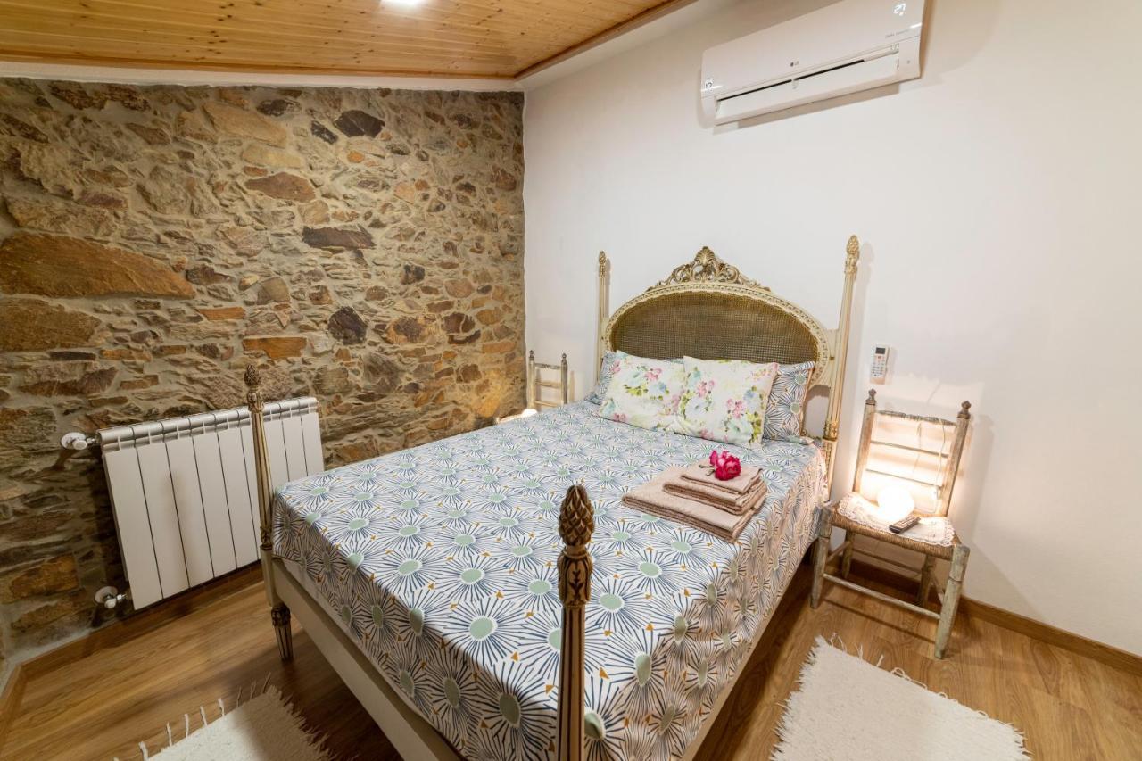 O Palheiro - Vista Panoramica E Jacuzzi Vendégház Sobreira Formosa Kültér fotó